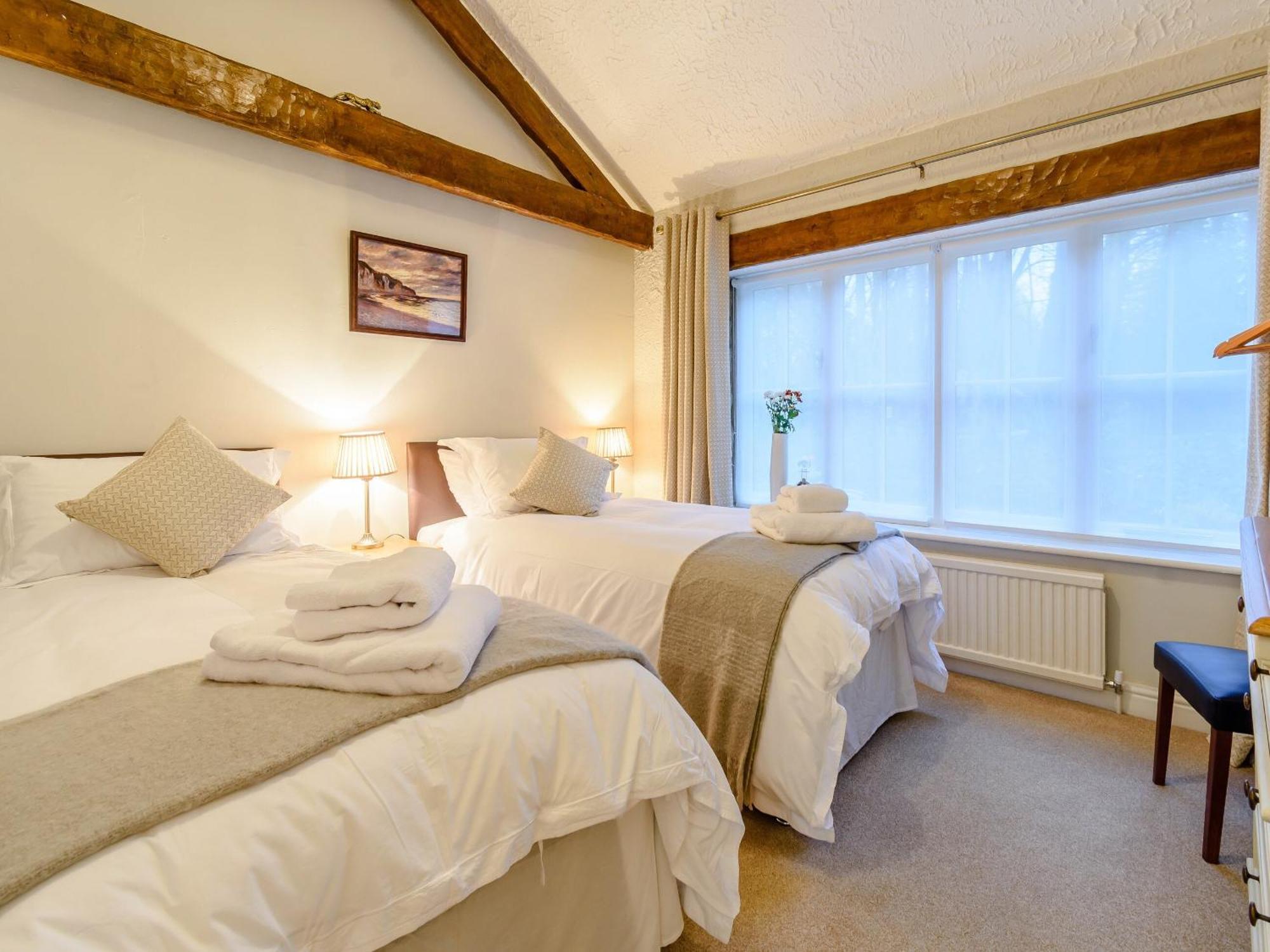 Forge Gardens Villa Thornton Dale Ngoại thất bức ảnh
